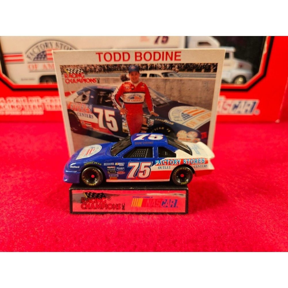 TODD BODINE NASCAR TRANSPORTER BUNDLE w/MATCHING‎ STOCKCAR & PLAYER CARD - Picture 2 of 4